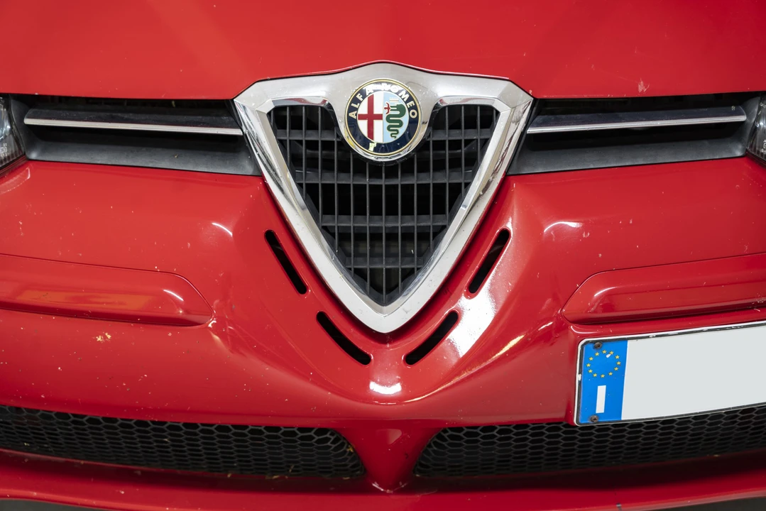 2002 Alfa Romeo 156 GTA - Image 10 of 18