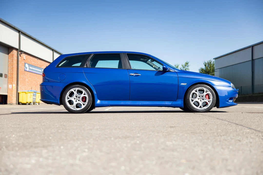2002 Alfa Romeo 156 GTA - Image 18 of 31