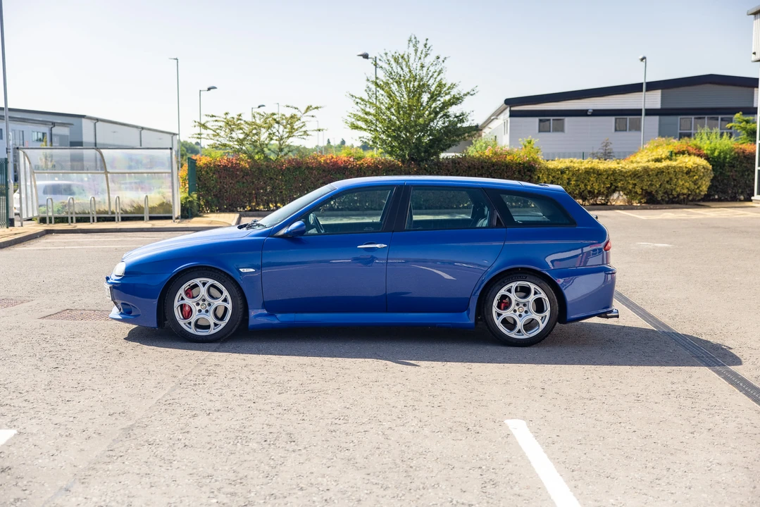 2002 Alfa Romeo 156 GTA - Image 10 of 31