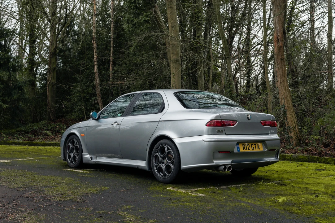2002 Alfa Romeo 156 GTA - Image 8 of 31