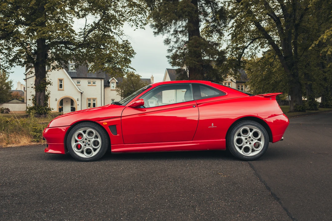 2002 Alfa Romeo 916 GTV & Spider - Image 15 of 31