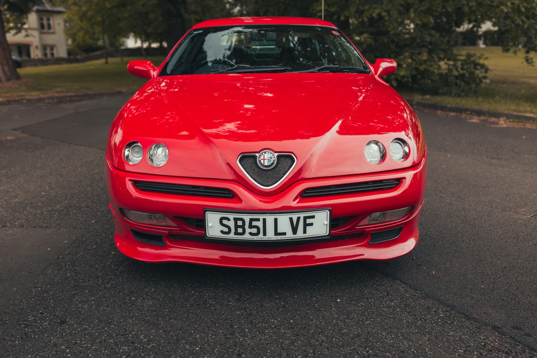 2002 Alfa Romeo 916 GTV & Spider - Image 18 of 31