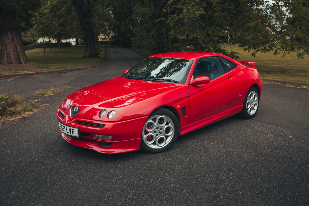 2002 Alfa Romeo 916 GTV & Spider - Image 17 of 31