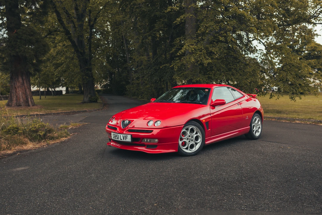 2002 Alfa Romeo 916 GTV & Spider - Image 16 of 31