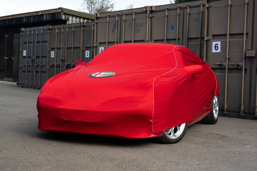 2002 Alfa Romeo 916 GTV & Spider - Image 19 of 31