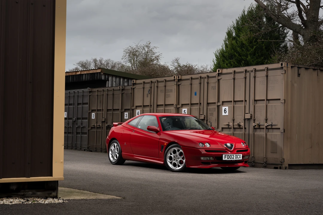 2002 Alfa Romeo 916 GTV & Spider - Image 17 of 31