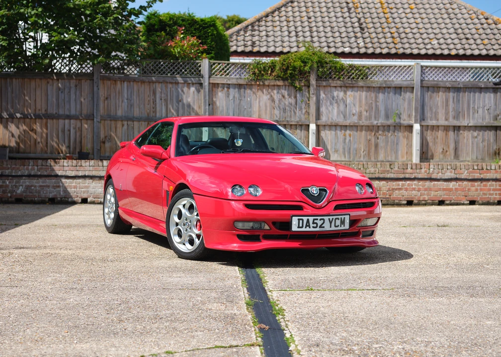 2002 Alfa Romeo 916 GTV & Spider - Image 15 of 31