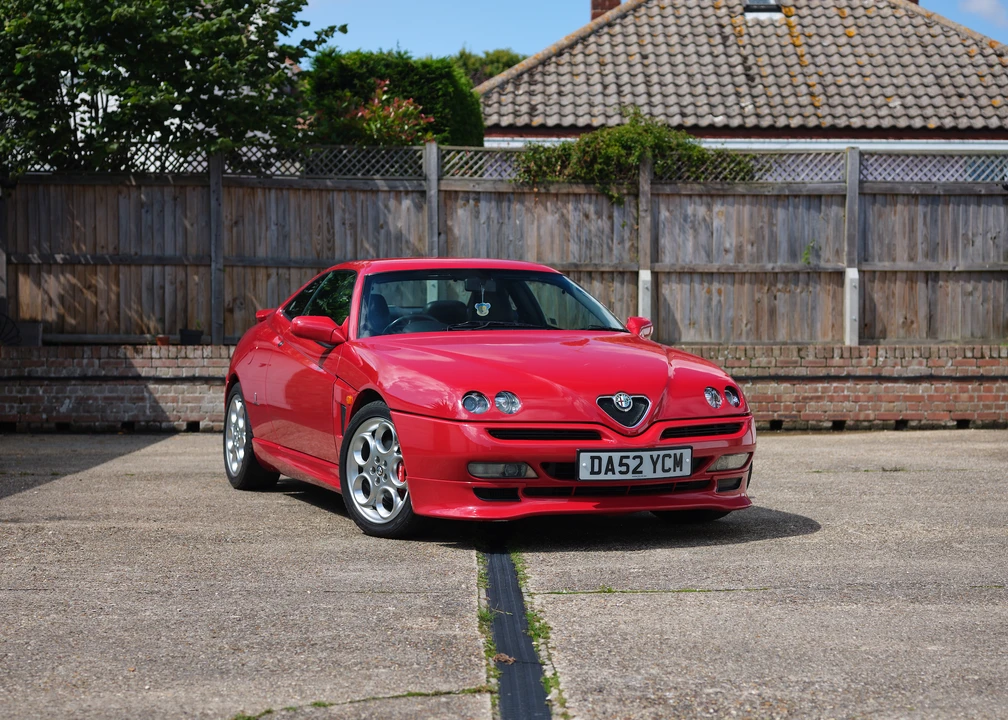 2002 Alfa Romeo 916 GTV & Spider - Image 14 of 31