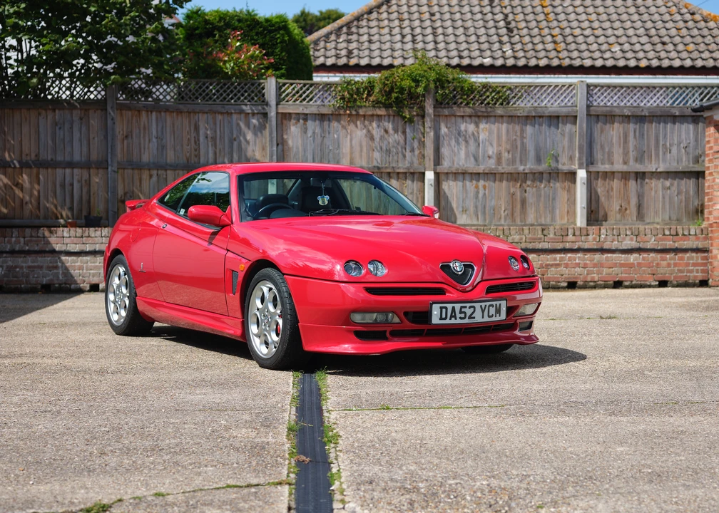 2002 Alfa Romeo 916 GTV & Spider - Image 16 of 31