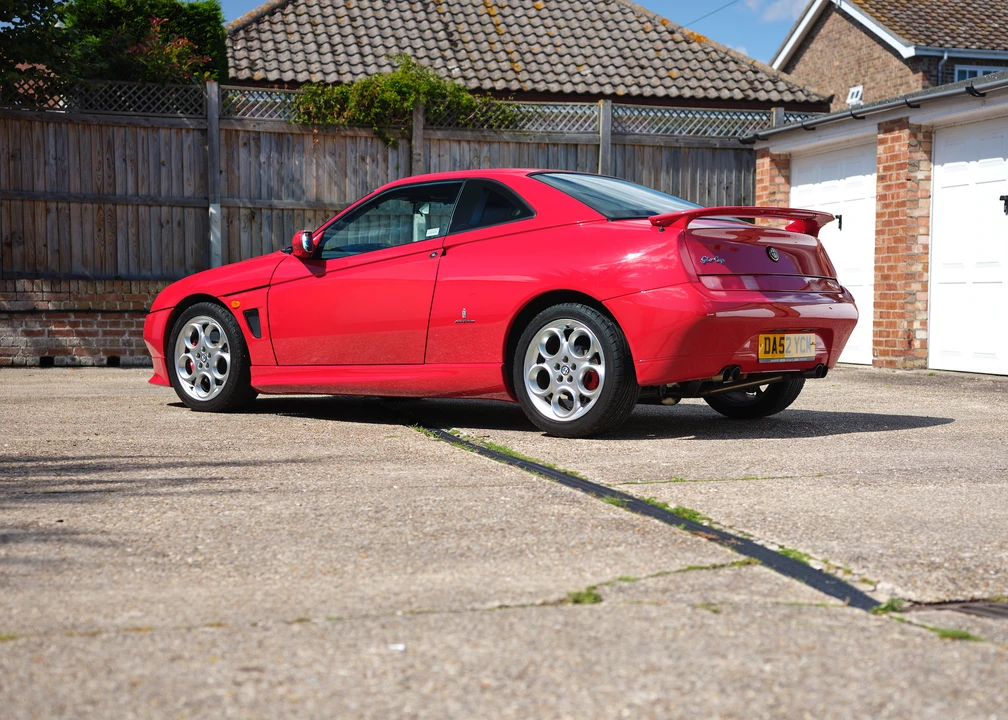 2002 Alfa Romeo 916 GTV & Spider - Image 19 of 31