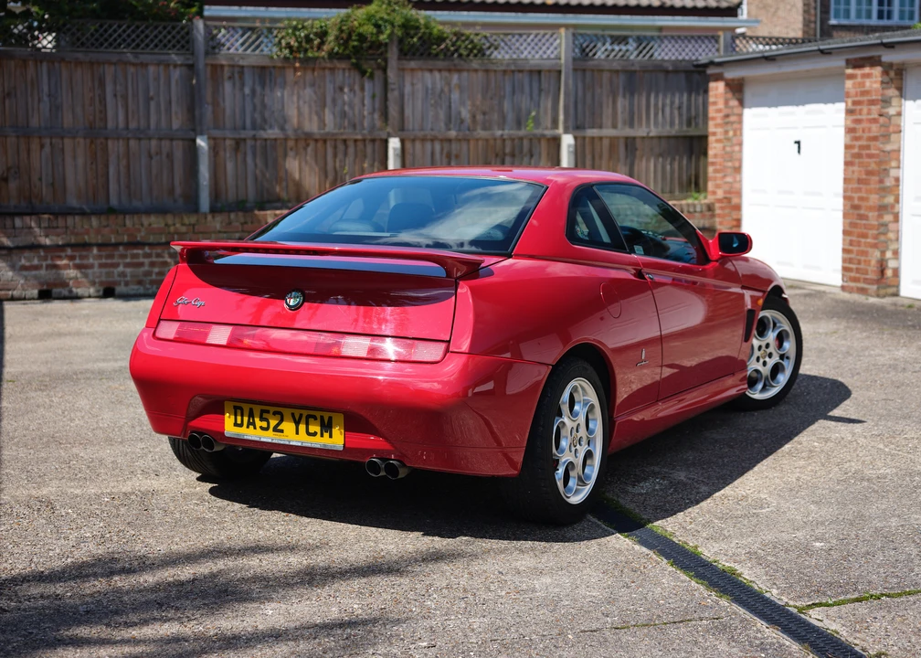 2002 Alfa Romeo 916 GTV & Spider - Image 21 of 31