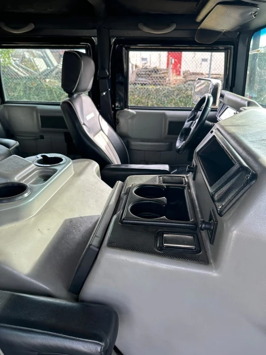 2002 AM General Hummer - Image 24 of 31