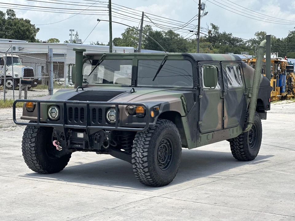 2002 Hummer HMMWV - Image 7 of 31