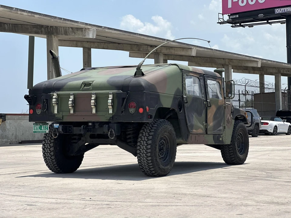 2002 Hummer HMMWV - Image 20 of 31