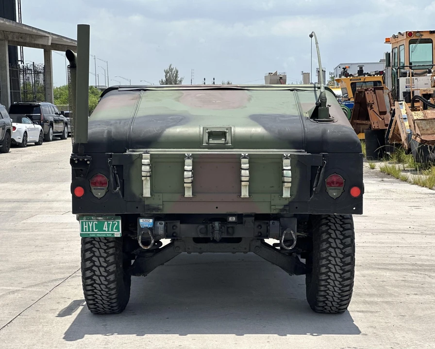 2002 Hummer HMMWV - Image 28 of 31