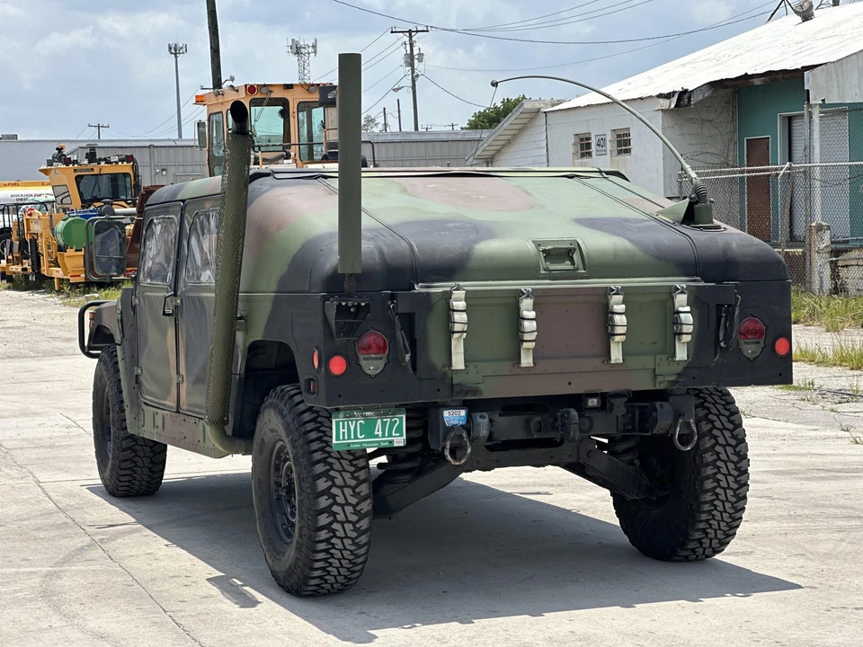 2002 Hummer HMMWV - Image 29 of 31