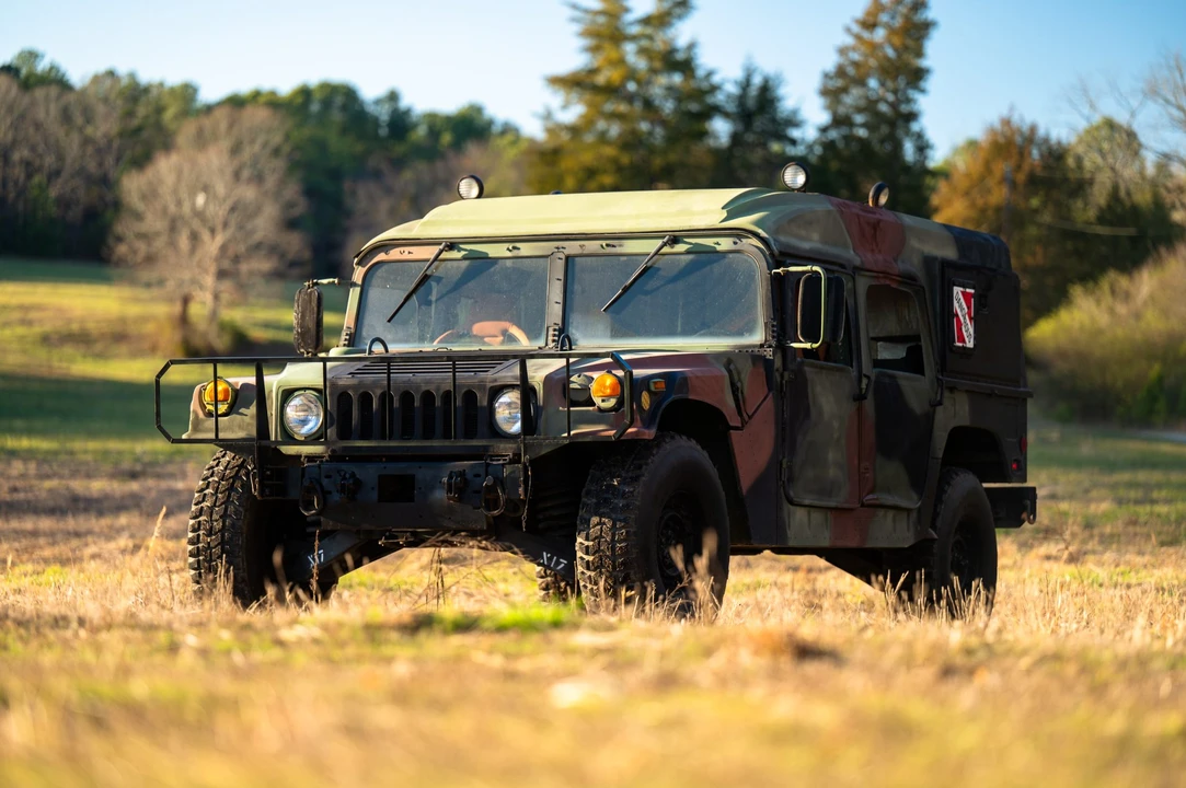 2002 Hummer HMMWV - Image 14 of 31