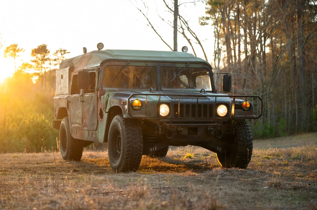 2002 Hummer HMMWV - Image 9 of 31