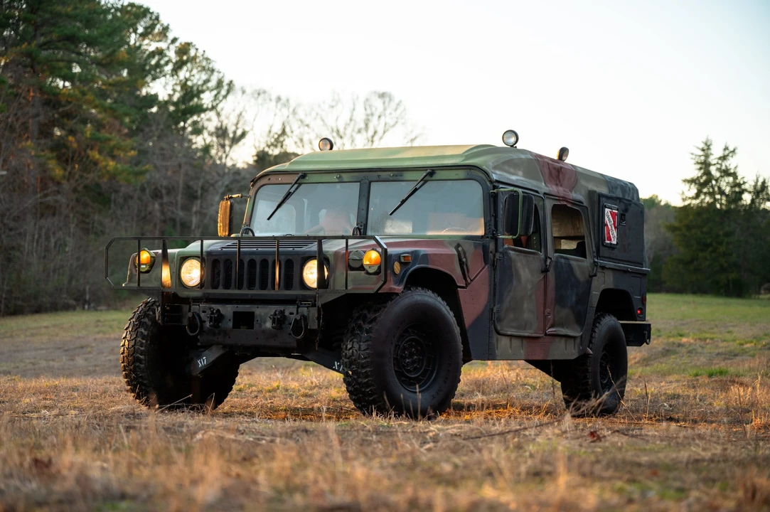 2002 Hummer HMMWV - Image 15 of 31