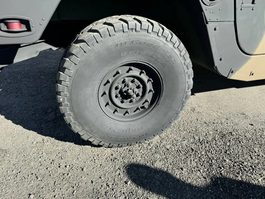 2002 AM General Hummer - Image 9 of 17