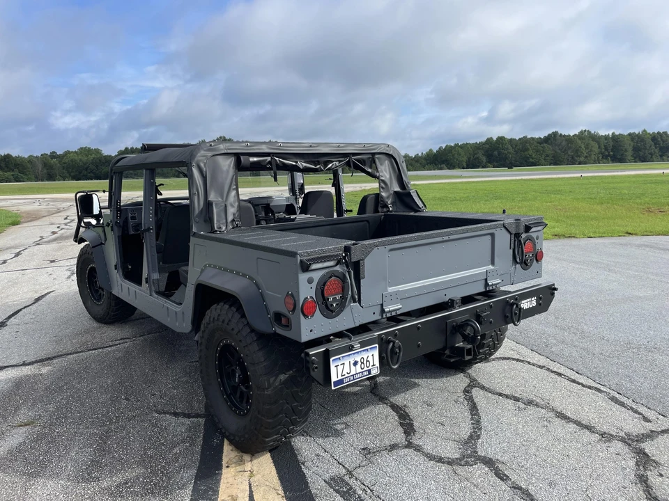 2002 Hummer HMMWV - Image 27 of 31