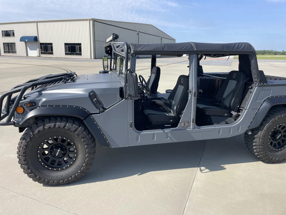 2002 Hummer HMMWV - Image 5 of 31