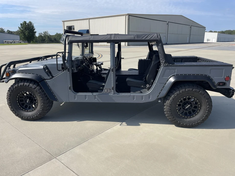 2002 Hummer HMMWV - Image 6 of 31