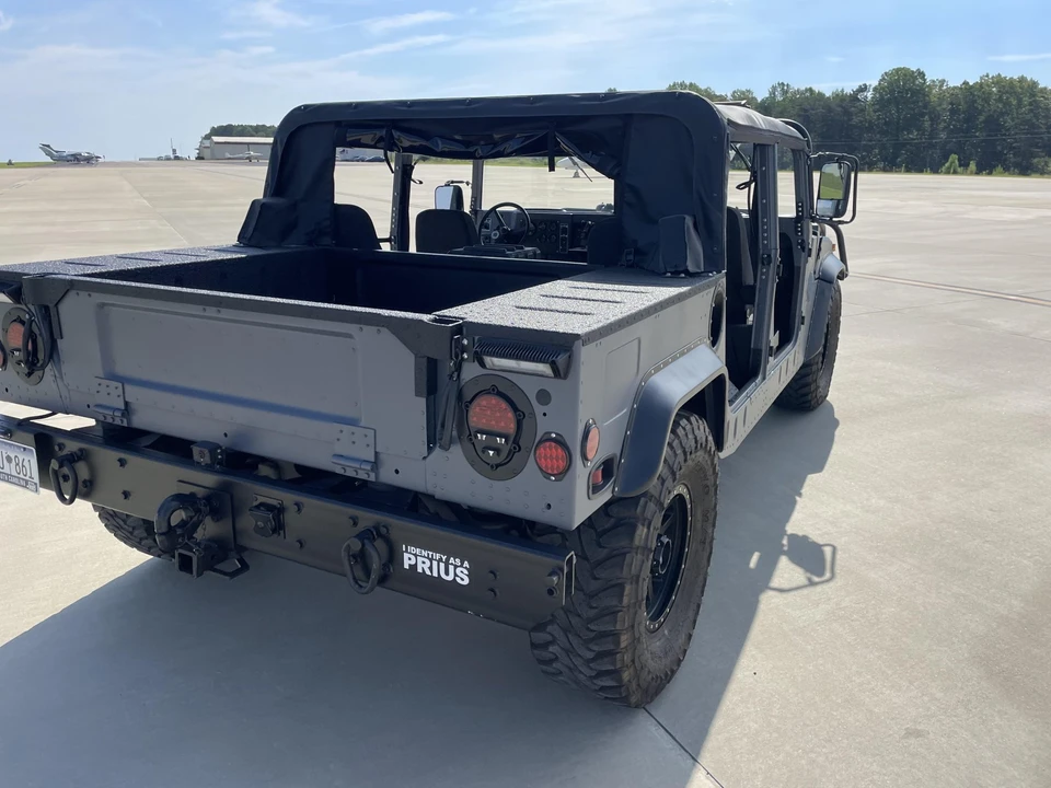 2002 Hummer HMMWV - Image 11 of 31