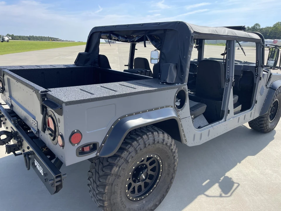 2002 Hummer HMMWV - Image 12 of 31