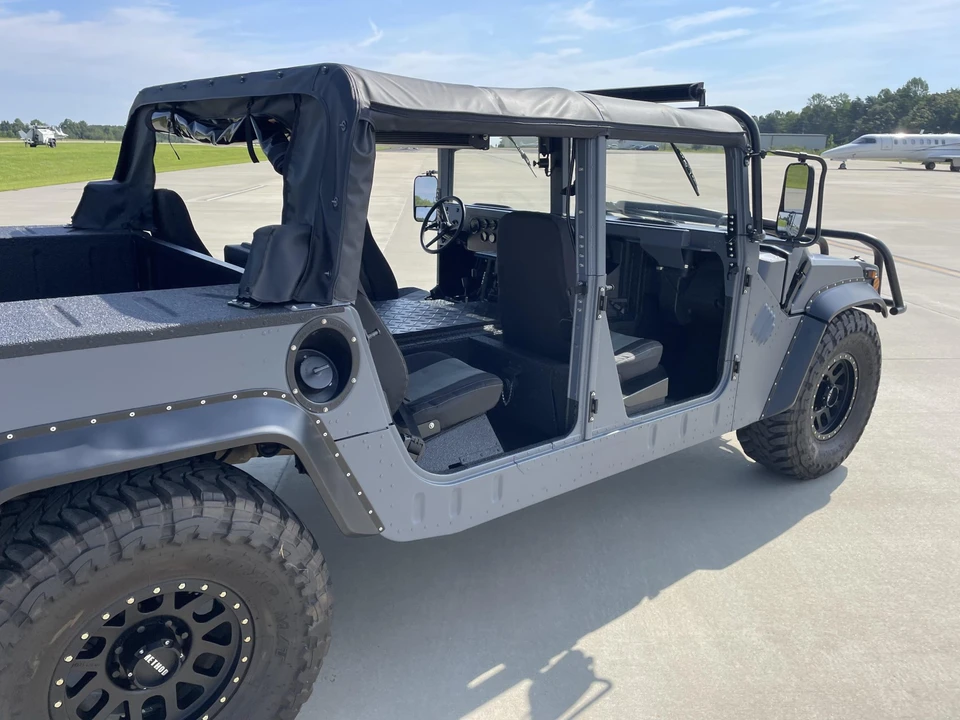 2002 Hummer HMMWV - Image 13 of 31