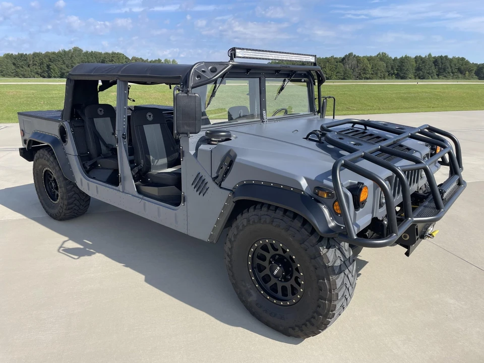 2002 Hummer HMMWV - Image 16 of 31