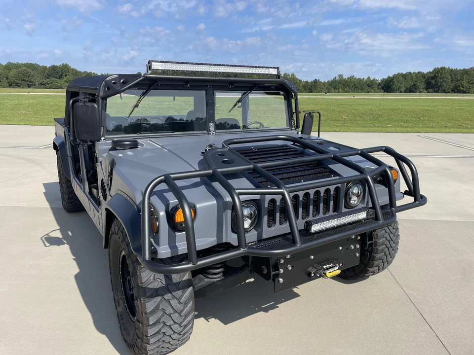 2002 Hummer HMMWV - Image 17 of 31