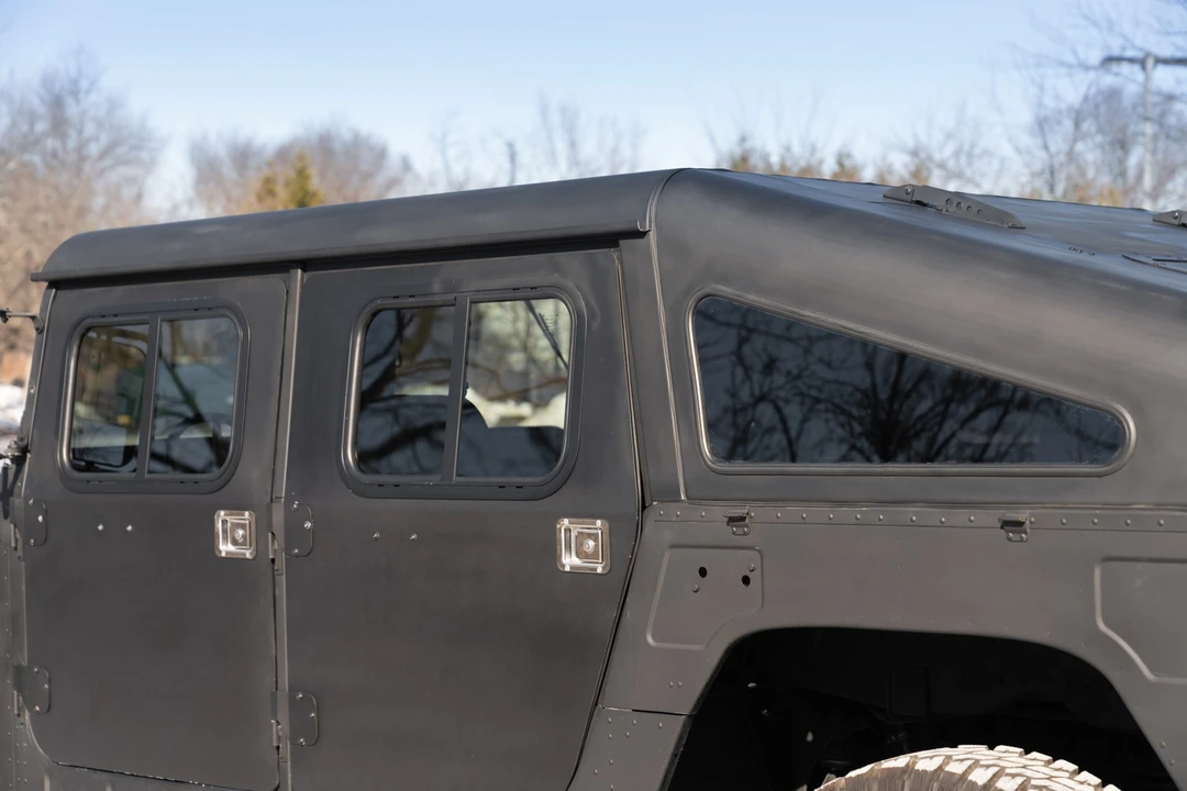 2002 Hummer HMMWV - Image 27 of 31