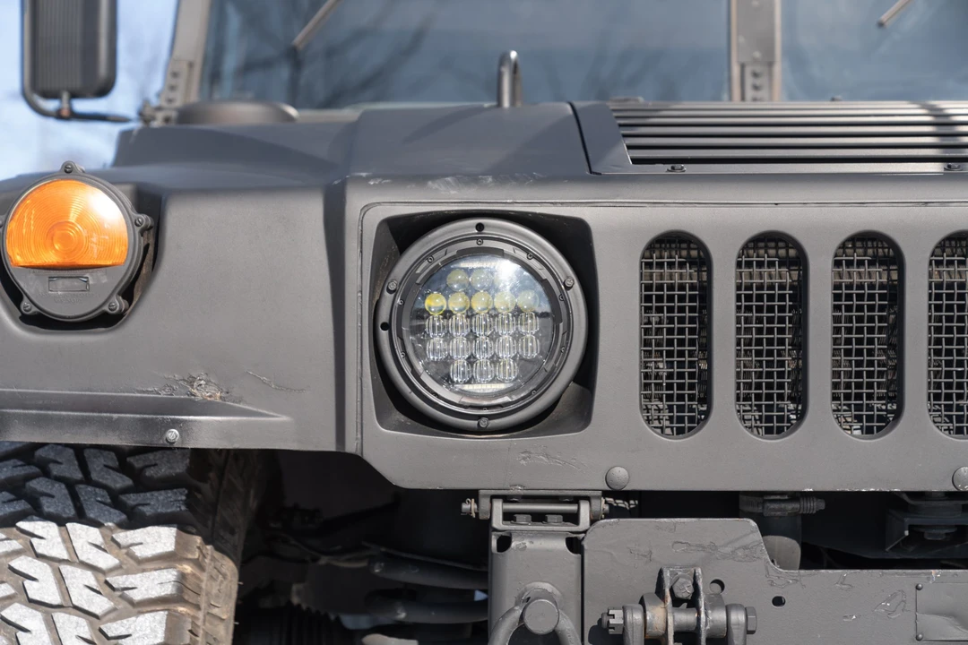 2002 Hummer HMMWV - Image 15 of 31