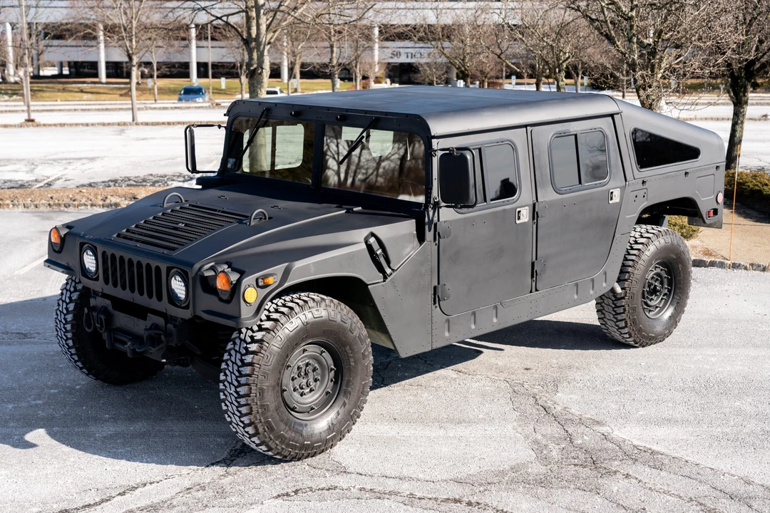 2002 Hummer HMMWV - Image 10 of 31