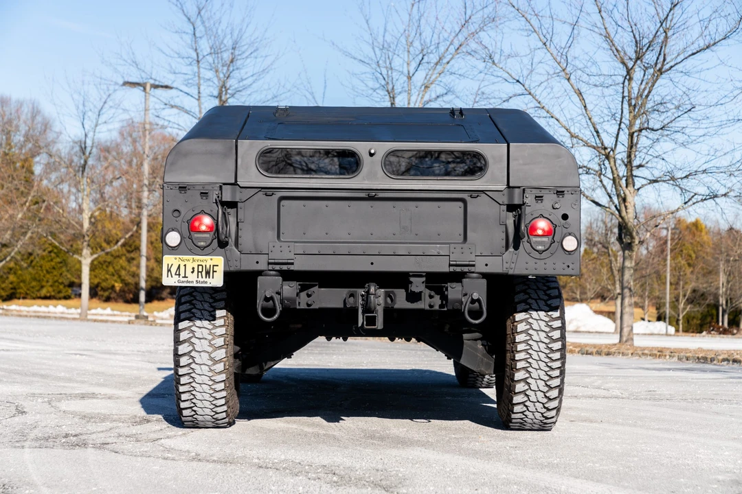 2002 Hummer HMMWV - Image 7 of 31