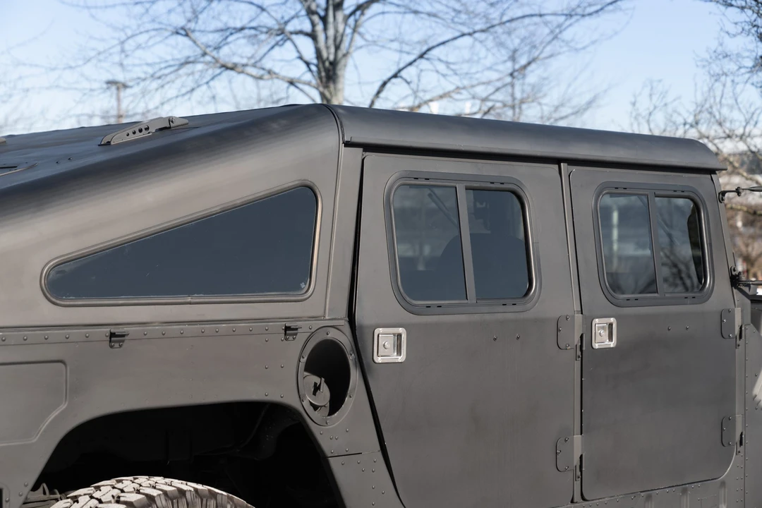 2002 Hummer HMMWV - Image 19 of 31