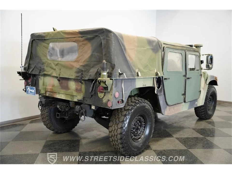 2002 AM General Hummer - Image 10 of 31