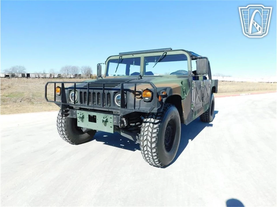 2002 AM General Hummer - Image 4 of 31