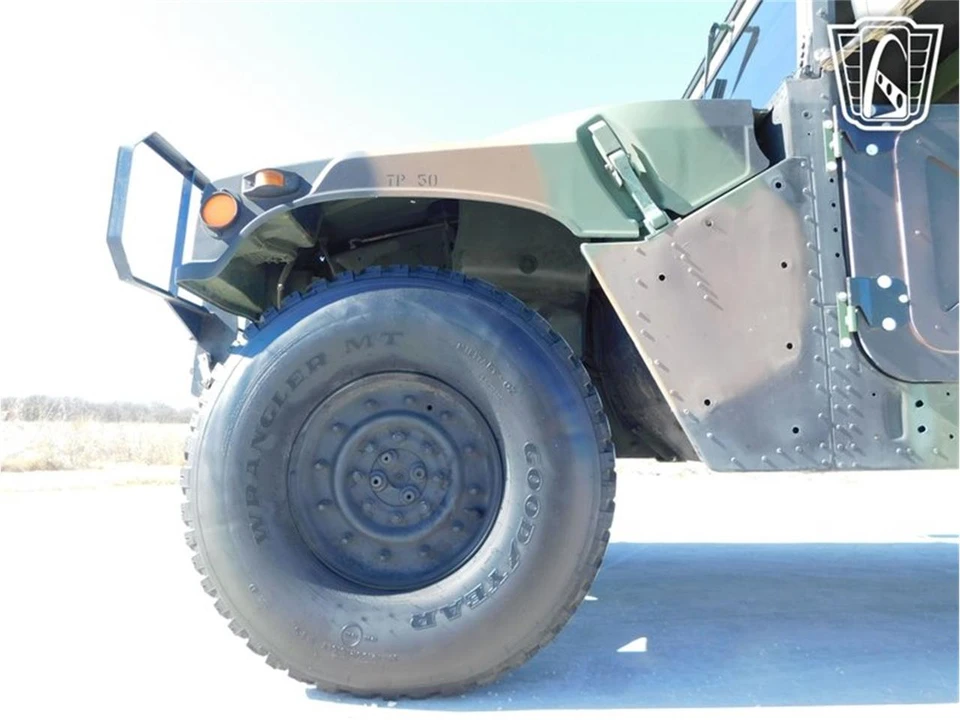 2002 AM General Hummer - Image 29 of 31