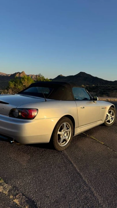 2002 Honda S2000 - Image 23 of 24