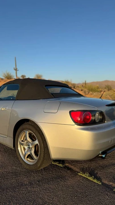 2002 Honda S2000 - Image 18 of 24