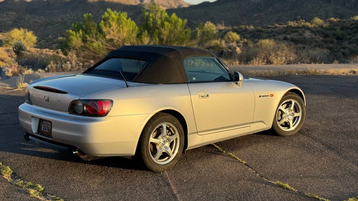 2002 Honda S2000 - Image 6 of 24