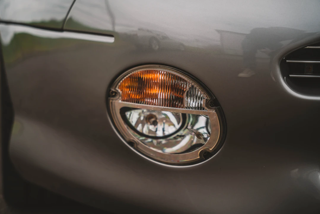 2001 Aston Martin DB7 Vantage - Image 26 of 31