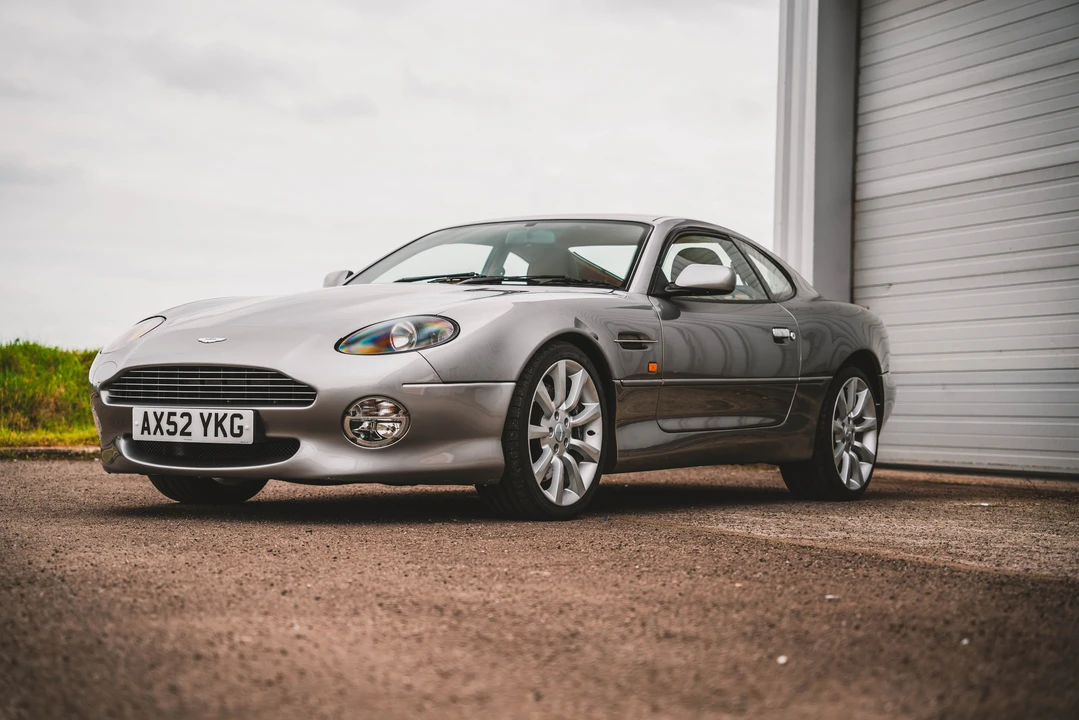 2001 Aston Martin DB7 Vantage - Image 12 of 31