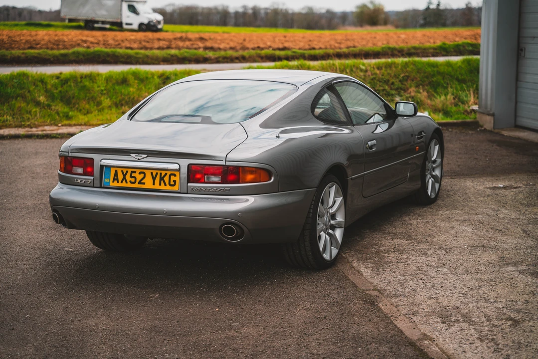 2001 Aston Martin DB7 Vantage - Image 16 of 31