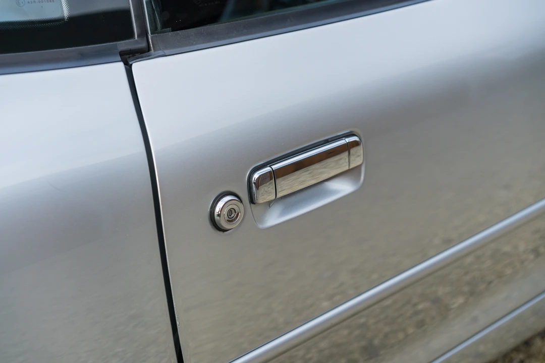 2002 Aston Martin DB7 Vantage - Image 16 of 31