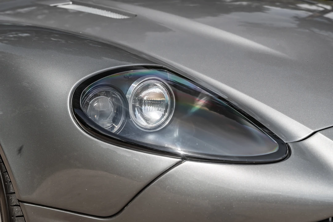 2002 Aston Martin Vanquish 1st Gen - Image 28 of 31