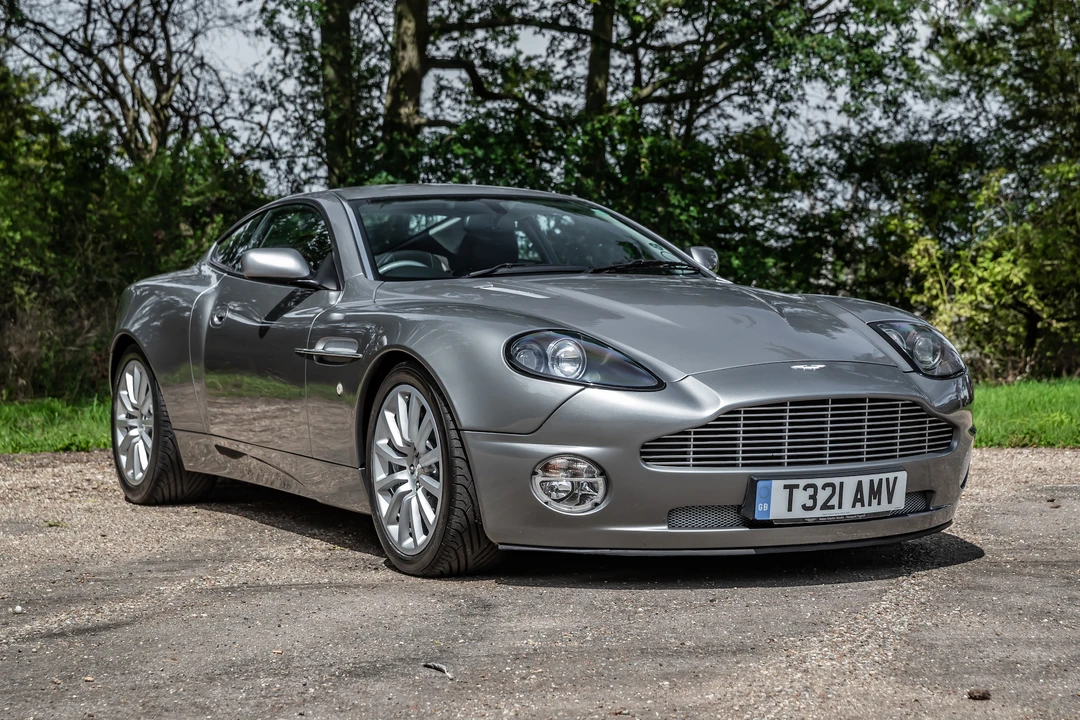 2002 Aston Martin Vanquish 1st Gen - Image 2 of 31