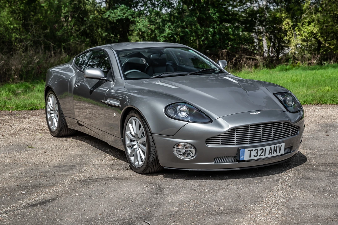 2002 Aston Martin Vanquish 1st Gen - Image 4 of 31